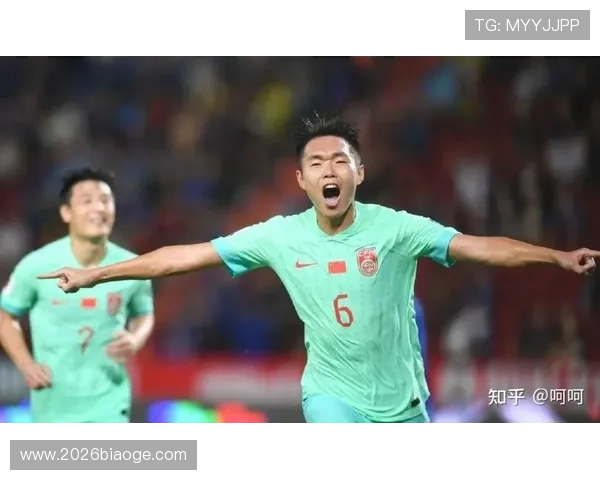 2026年世界杯亚洲区预选赛中国泰国比赛的关键球员表现及战术亮点总结